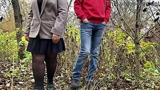 胖岳母户外恋物支配