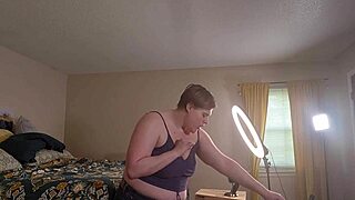 this skinny ebony teen is so wet, playing with her pussy 😍