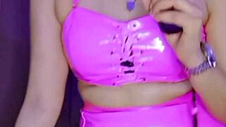 18 Year Old Girl Masturbates Just For You