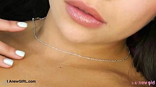 Stunning Latina Beauty Reveals Her Sexy Curves