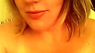 Makes You Wanna Cum Right on Her Face!