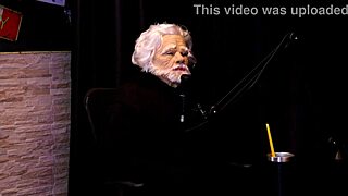 i just can’t stop teasing content creators like belinha baracho on sheer red