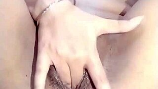 watch this homemade fingering till i squirt everywhere