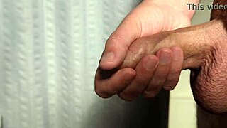 he jerks off to a cumshot in the morning light