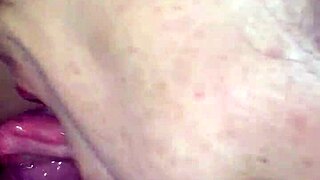 una mamada especial para desear buenas noches