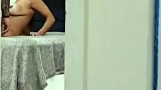 Fomos Pegos no Flagra Pelo Amigo do Meu Marido