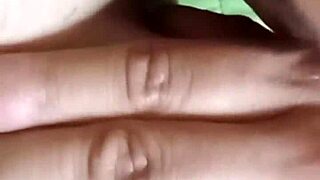 Fat Latina Curvy Beautiful Homemade Dirty Mature Amateur Makes Her Moan Deliciously With Red Wine