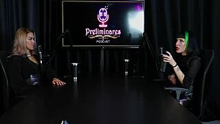 Safada Gotica Shows Off Blowjob Skills, Breasts Sucked By Fans - Carol Rhcp Sheer Red