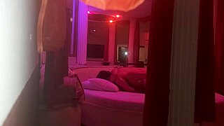 i took the busty milf to see my hard cock and her pussy got impressed with the balls