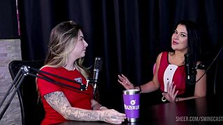 Compilados Da Burguesa No Swing Cast Com Tifany Rocha E Raphaela Savanah - Parte 1 Watch On Sheer Red