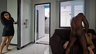 Bold Friend Licks and Fucks Big-Assed BBW in Bedroom