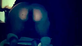 Storm claps her big ass