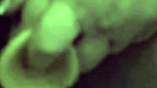 house wife enjoys great time cumming 😍