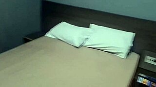 Mattos夫妻冒险无套猛插停录戴套怕射太快