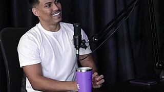 Morena safada tem buceta chupada em lugares proibidos