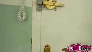 Lucky dude gets the greatest gift from his boyfriend in a foursome