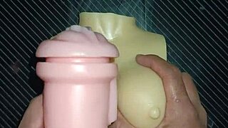 trio kissy y dolly blowjob anal sex ass to mouth cum on tits