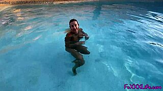 Pool Side BJ in 4K - Thefoxxxlife POV