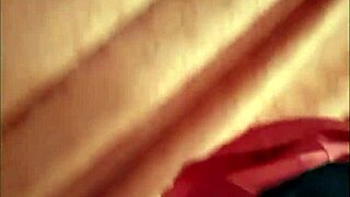 cachonda shows her small tits and big ass solo 😏