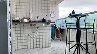 Chamei Essa Empregada Para Limpar Minha Casa e Ela Ficou Assim Pra Mim Fiquei Com Muito Tesão