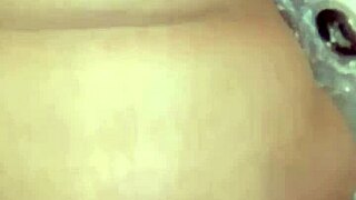 novinha safada dando a bucetinha gostoso no motel gozou gostoso e pediu pra meter com força e eu claro atendi o que a puta submissa me pediu