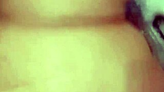 novinha safada dando a bucetinha gostoso no motel gozou gostoso e pediu pra meter com força e eu claro atendi o que a puta submissa me pediu