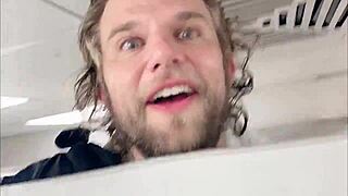 Girls enjoy bath and kissing at aquapark