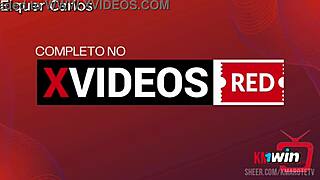 Dominando Meu Escravo com o Chicote na Fantasia