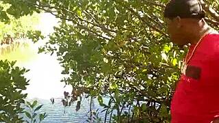 Milf's Passionate Deepthroat Quickie On The Beach