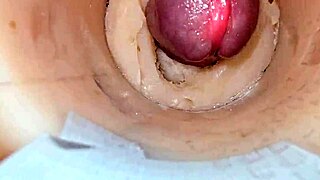 紧逼和大射精的深镜头