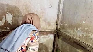 I masturbate hairy pussy while bathing in bathroom