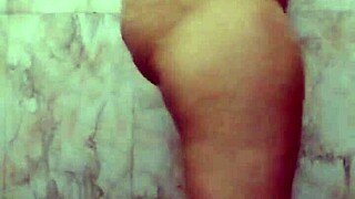 omg, hot indian girl fingering herself in bathroom with big tits 😍