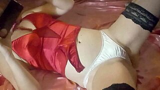 White milf in satin dress gets doggystyle fuck 😍