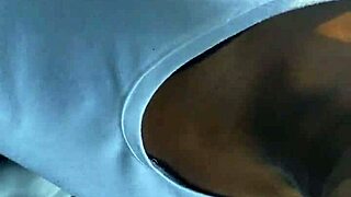 Blackbabyoil delivers intense blowjobs and cumshots with monster cocks! 😍