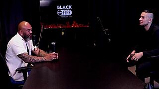 Communication Problems In Relationships As Women Explore More And Train Their Hands