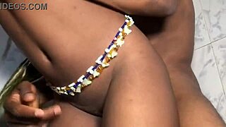 Teen Girl Takes Huge Bbc Like Nothing!