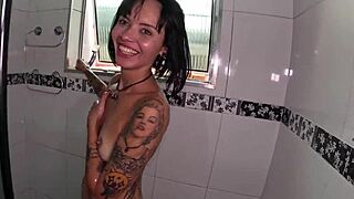 Queen Kimi Se Diverte Entre Um Intervalo E Outro Das Grava��es