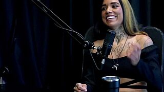 Teve Uma Experiência Ruim Com Cliente Que Chupou Sua Buceta Contou Para A Família E Sua Rotina De Gravações E O Corno - Nick Niquita Watch On Sheer Red