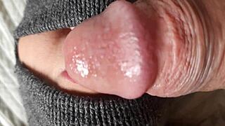 Blowjob Closeup With Intense Raw Action