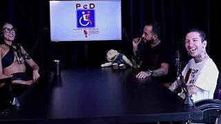 Bia Hot prefers dick that makes her cum, recording with Elisa Sanchez.