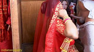 Indian Desi Mommy In Hindi Dirty Talk Blowjob Scene