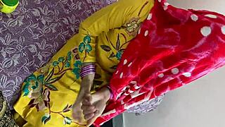 Desi villager bhabhi fuck with hindi audio porn video.
