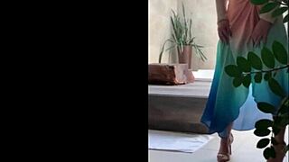 Brazilian Milf Dances Sensually in Miniskirt Outdoors