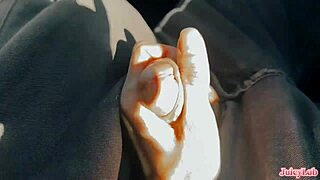 Stepsis jerked my cock while im driving