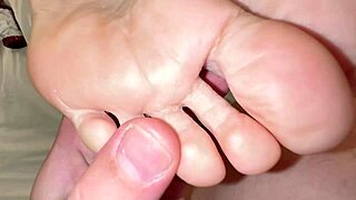 in the best new york salon, the cutest feet get a relaxing massage