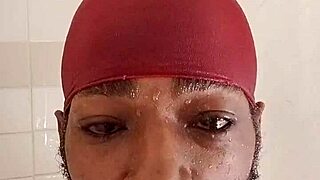 kisses with my roommate in the dorm