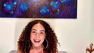 Gostosa Goes Crazy Solo - Big Dildo Gagging Tits Shaking