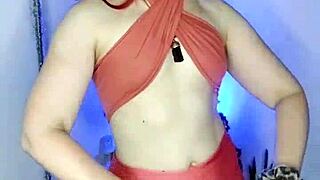 Fetiche De Ombligo Con La Entrenadora Del Gym