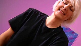 roomate girl handjob leading to cumshot orgasm