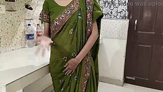 Indian Hot Stepmom Has Dirty Sex With Stepson In Kitchen With Clear Audio